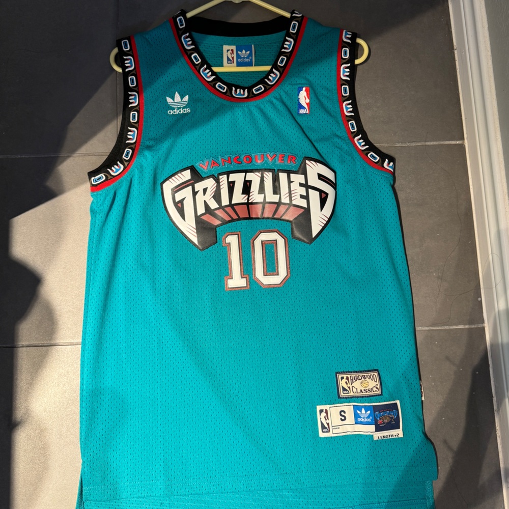Men's Vancouver Grizzlies Mike Bibby Hardwood Classis Jersey - Size Men Small